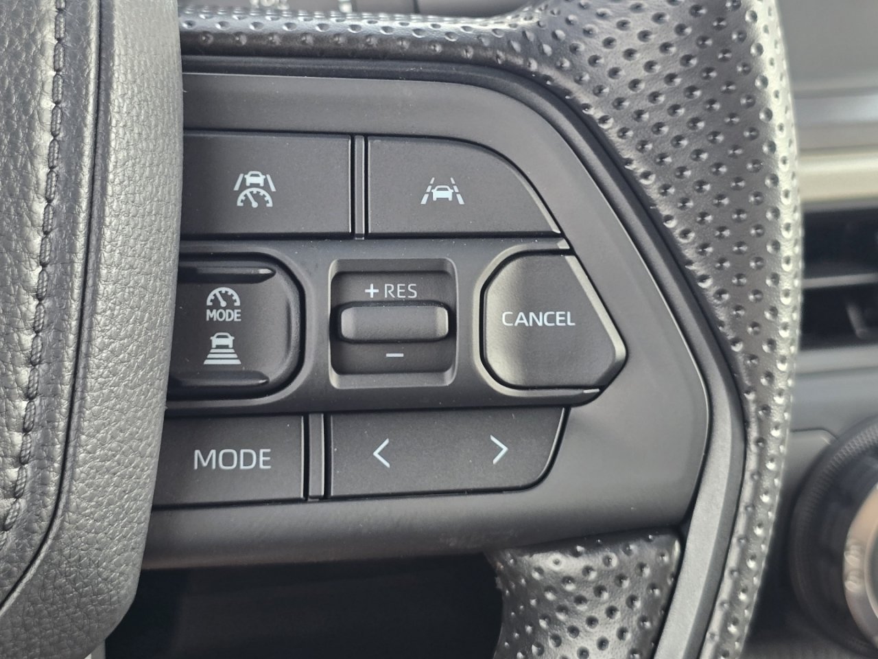 New 2026 Toyota Tacoma SR5 AWD/4WD image 30