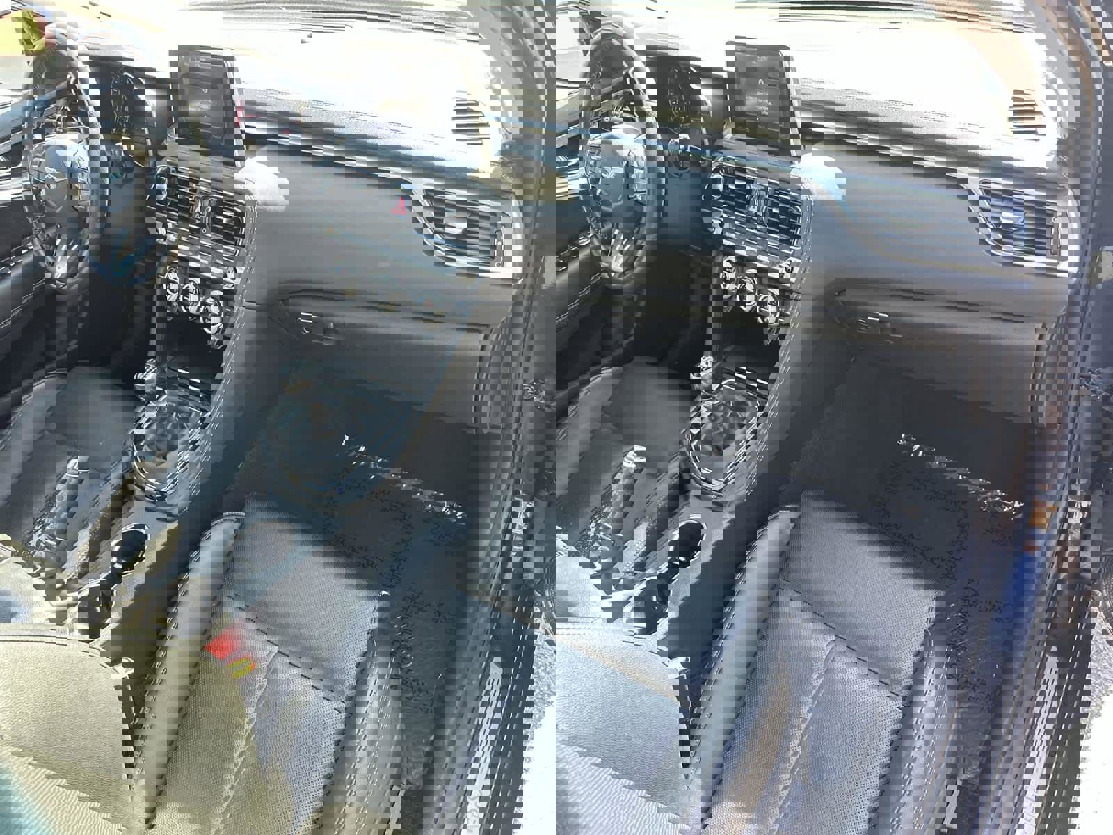 Used 2019 Genesis G70 2.0T Sport image 12