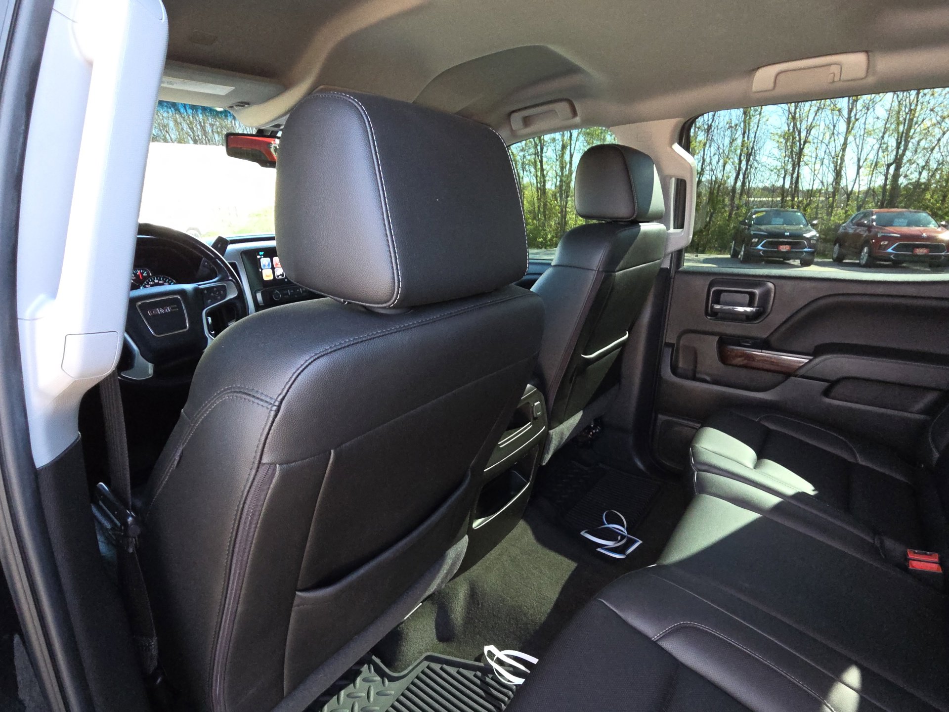 Used 2018 GMC Sierra 1500 SLT w/ SLT Premium Package image 28