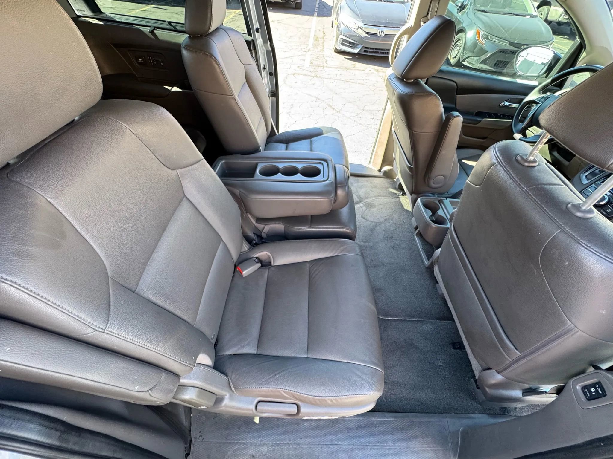 Used 2016 Honda Odyssey Touring image 19