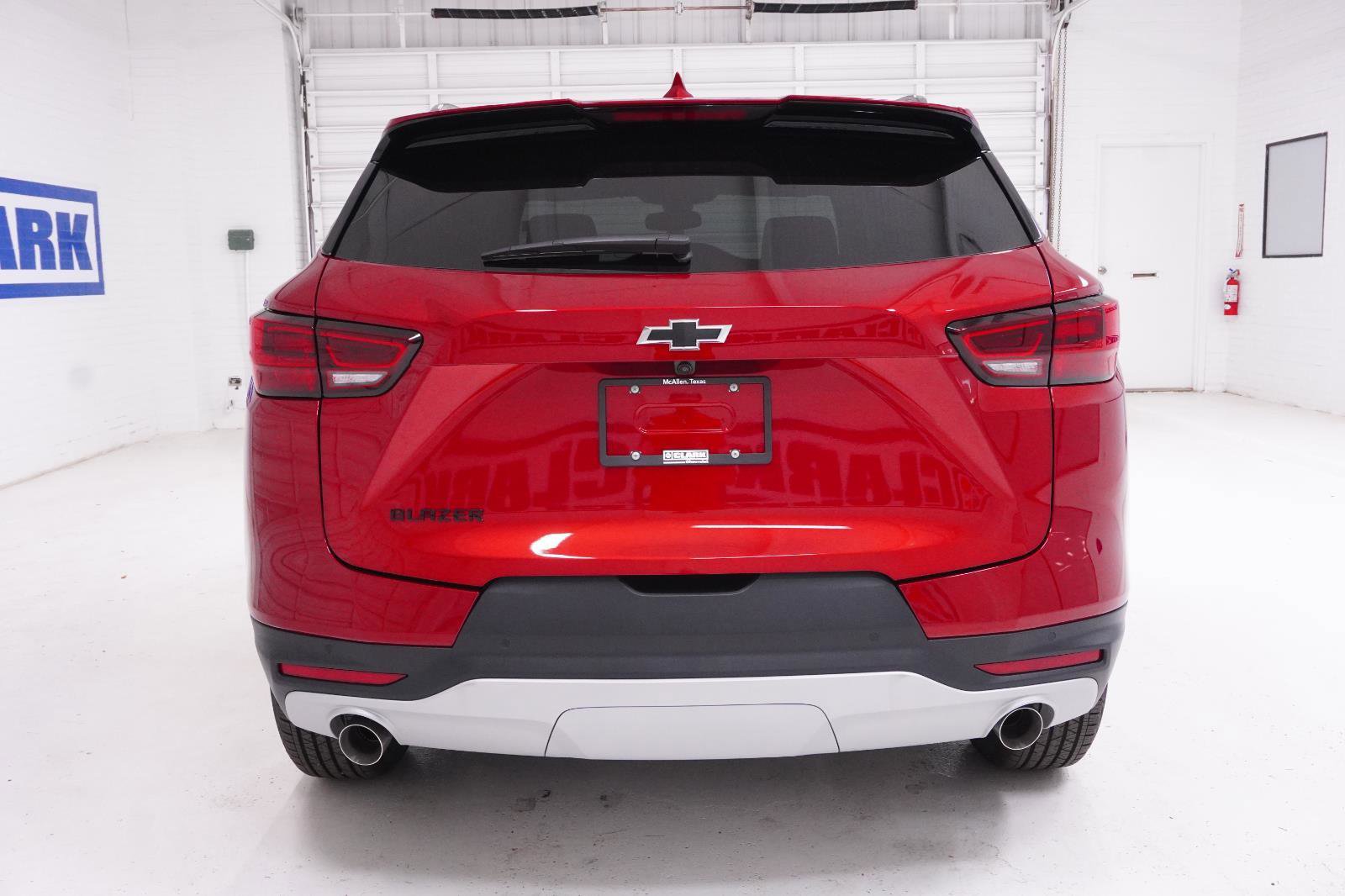 New 2026 Chevrolet Blazer LT w/ Convenience Package FWD image 6