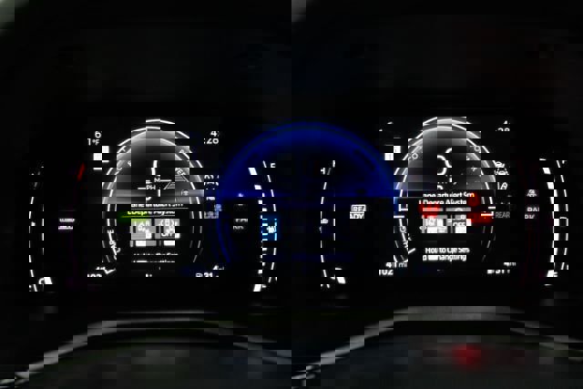 Used 2025 Toyota Camry LE image 19