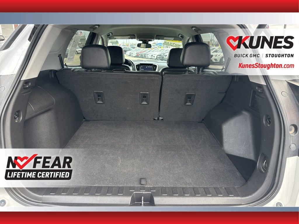 Used 2023 GMC Terrain SLT image 47