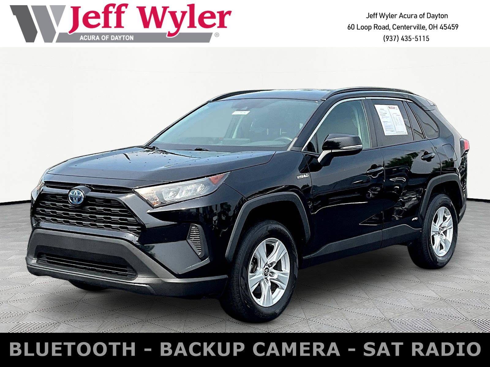 Used 2020 Toyota RAV4 LE AWD/4WD image 1