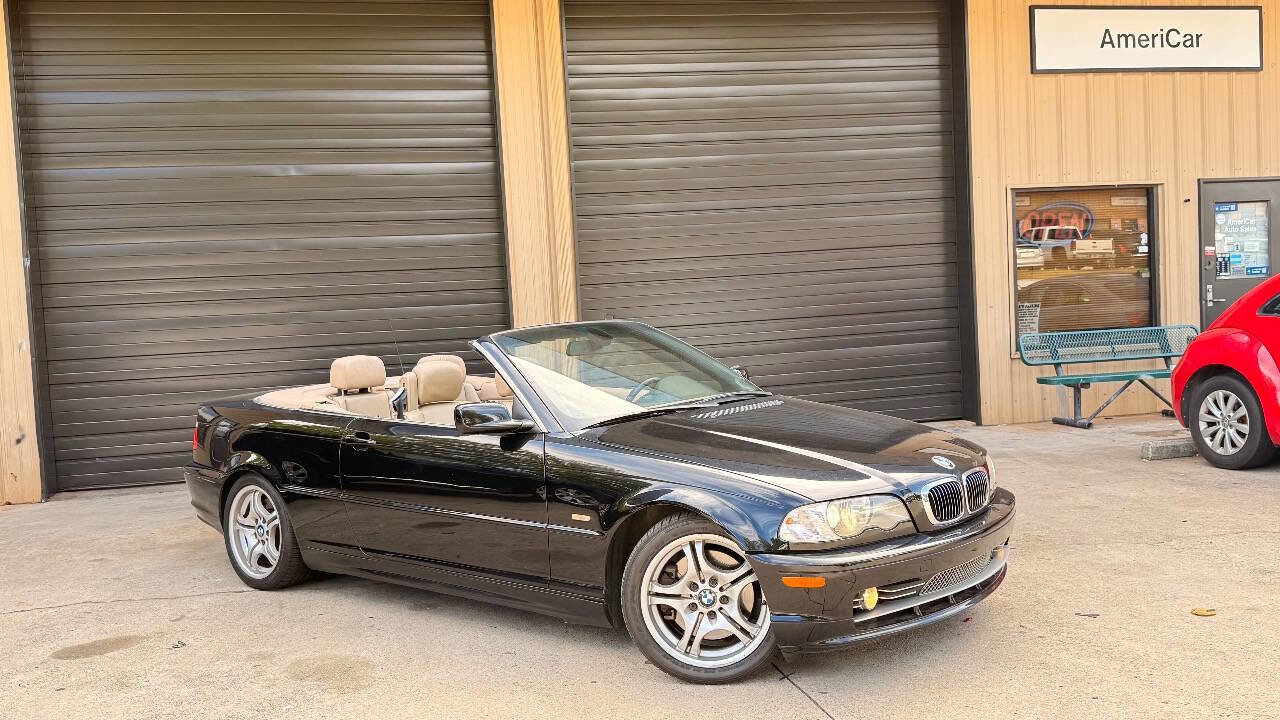 Used 2003 BMW 330Ci Convertible image 2