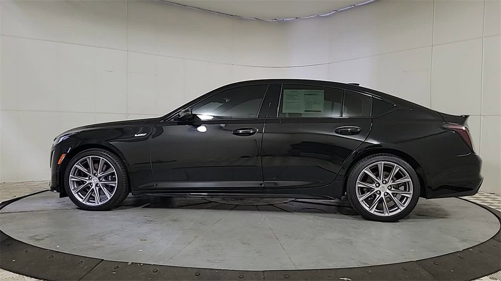 Used 2021 Cadillac CT5 V w/ Premium Package image 5