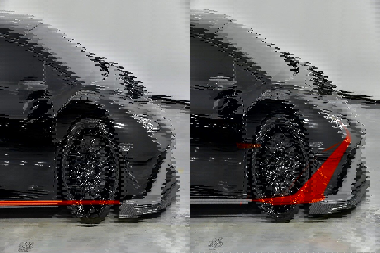 Used 2021 Lamborghini Huracan STO image 20