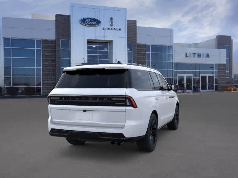 New 2026 Lincoln Navigator Reserve image 8