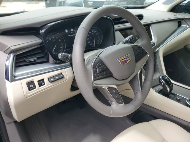 Certified 2024 Cadillac XT5 Premium Luxury w/ Technology Package FWD image 18