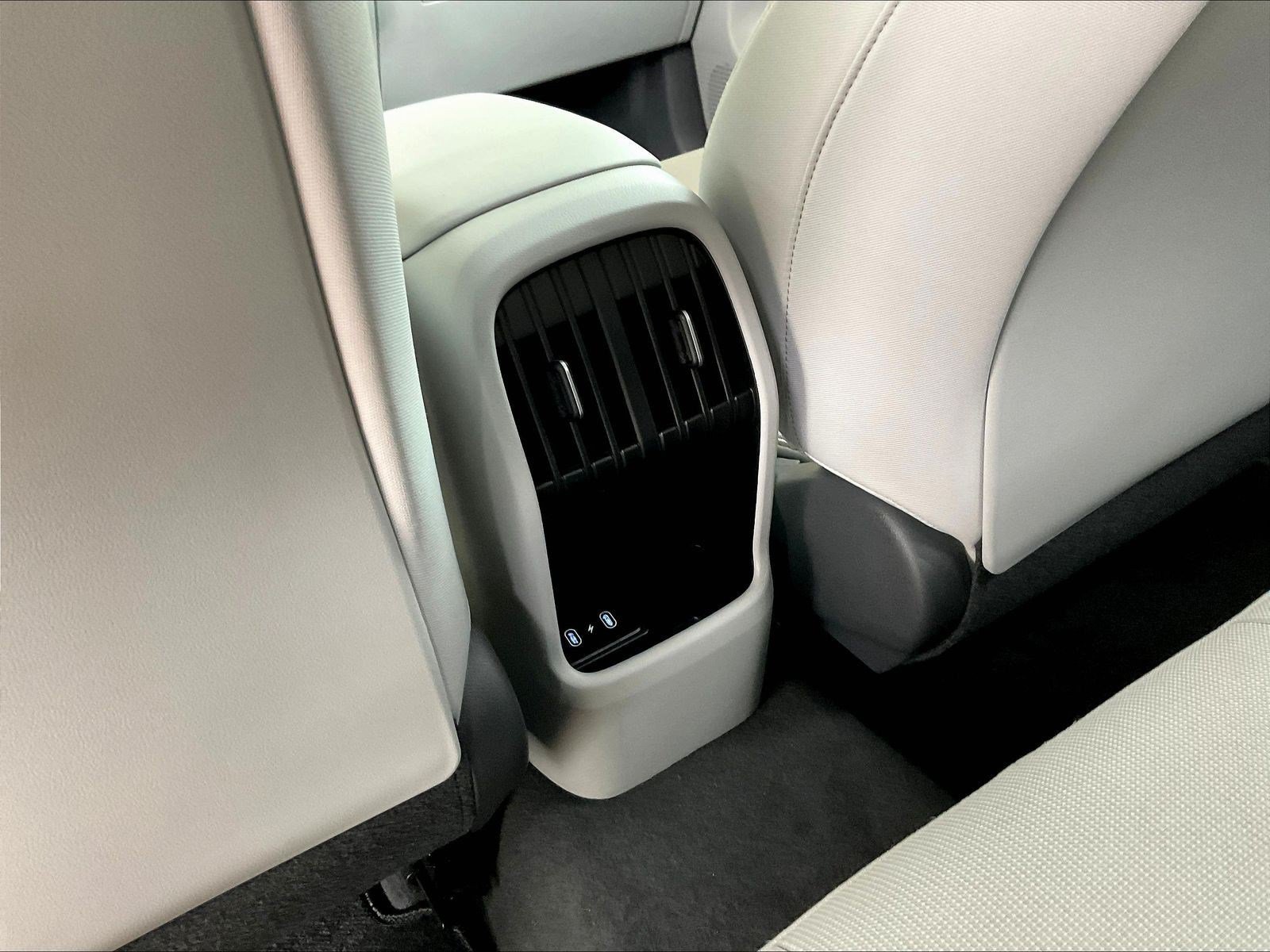 Used 2024 Hyundai Kona SEL FWD image 10