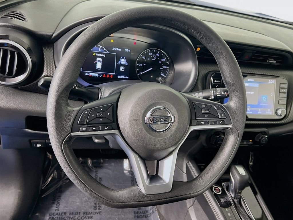 Used 2021 Nissan Kicks SV image 11