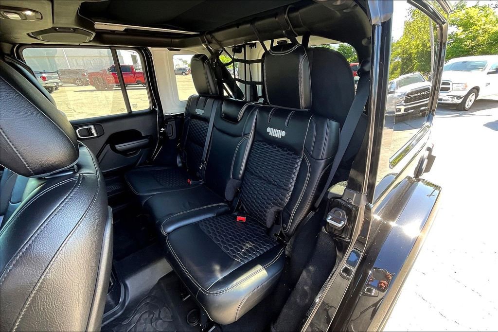 Used 2019 Jeep Wrangler Unlimited Rubicon AWD/4WD image 27