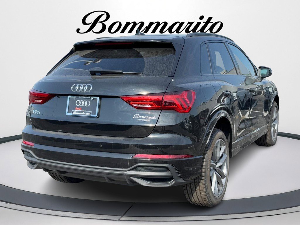 New 2025 Audi Q3 2.0T Premium image 3