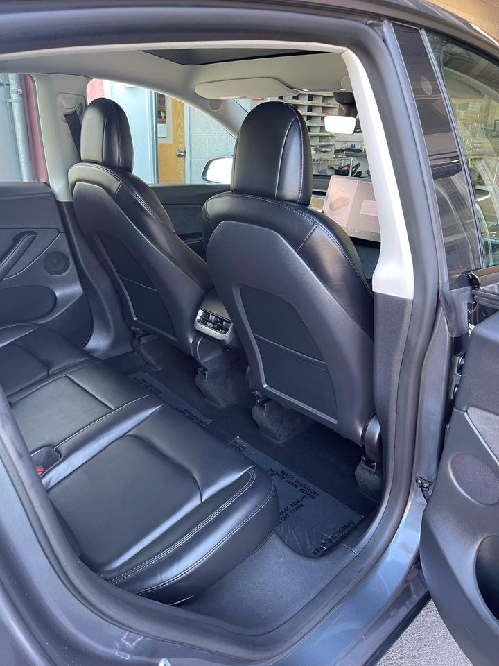Used 2022 Tesla Model Y Performance AWD/4WD image 15