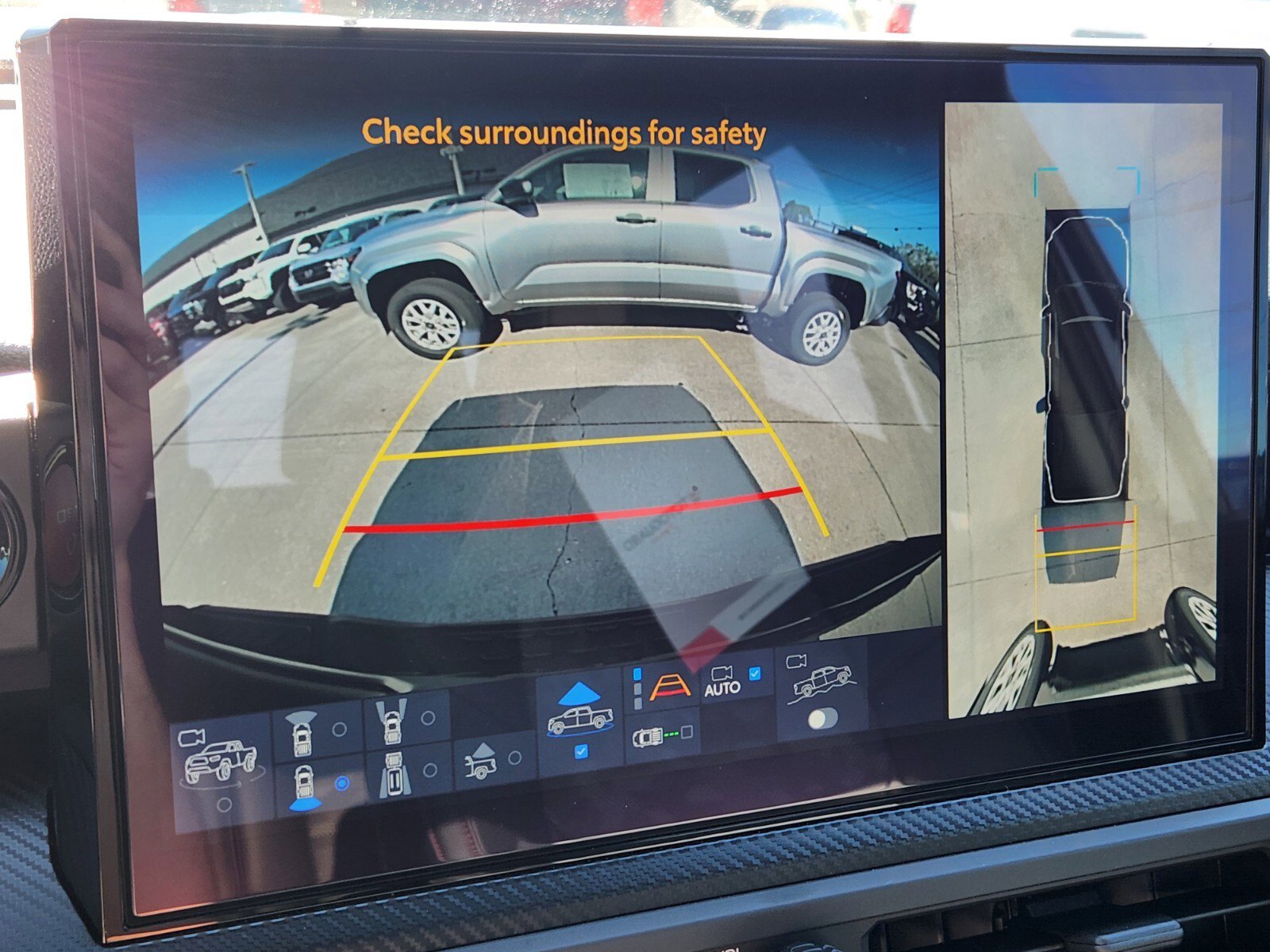 Certified 2025 Toyota Tacoma TRD Pro image 17