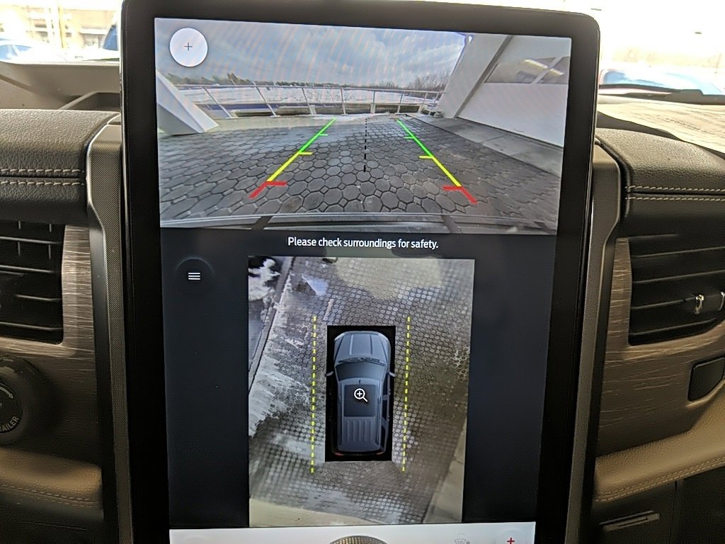 Used 2023 Ford Expedition Limited image 22