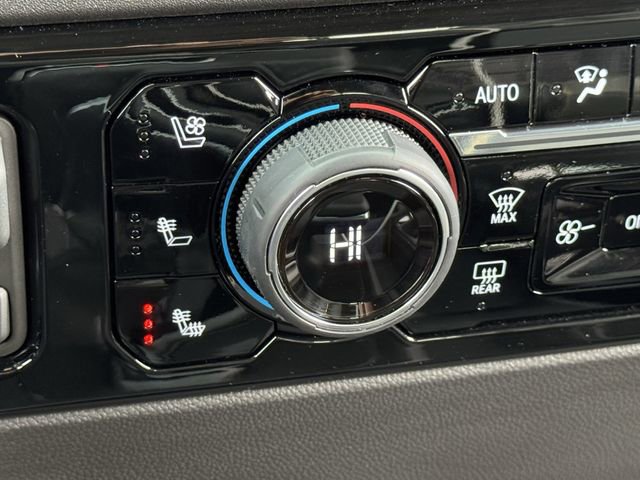 Used 2026 Chevrolet Silverado 1500 ZR2 w/ Dark Appearance Package image 21