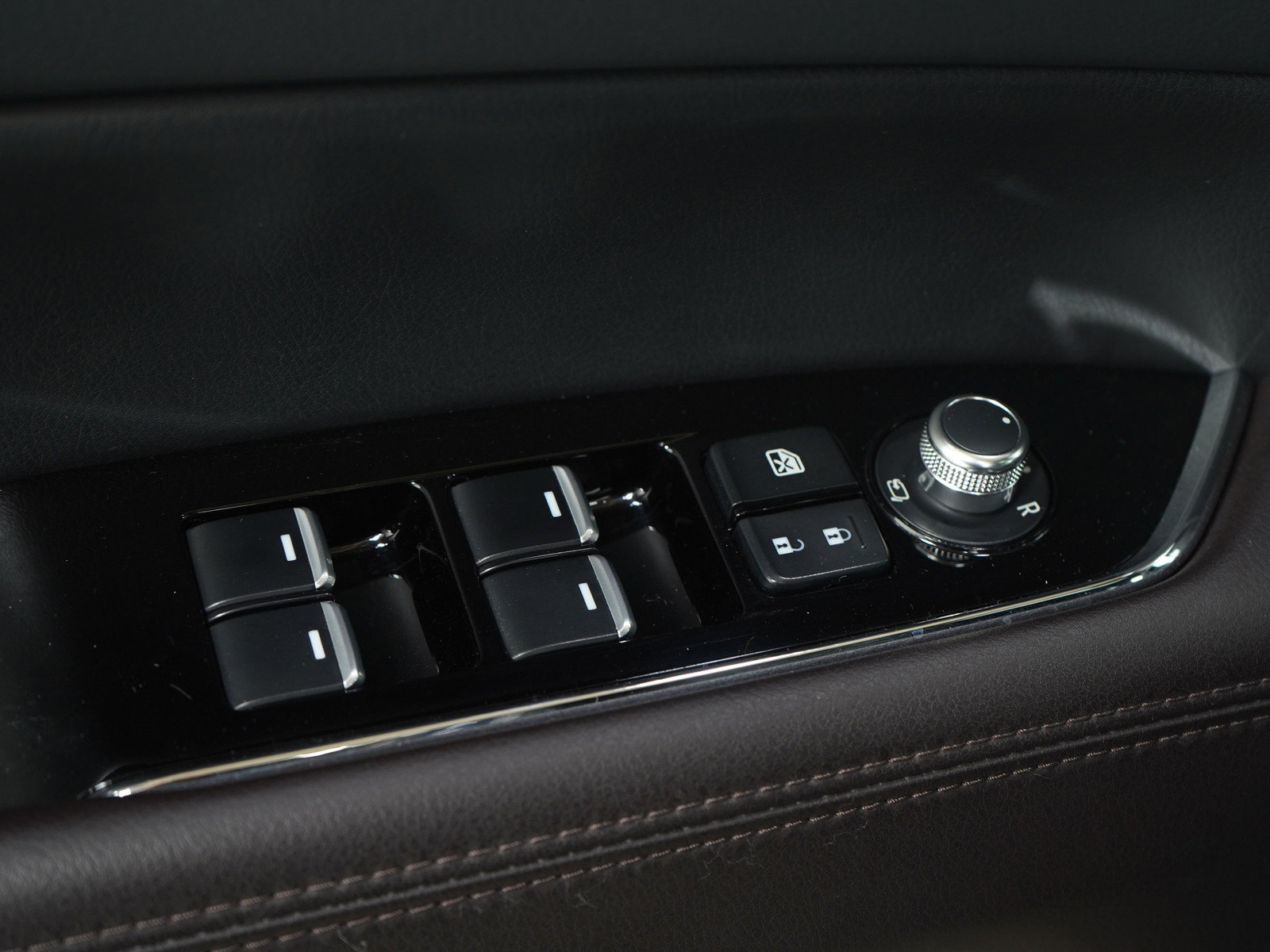 Used 2023 MAZDA CX-5 Signature image 23