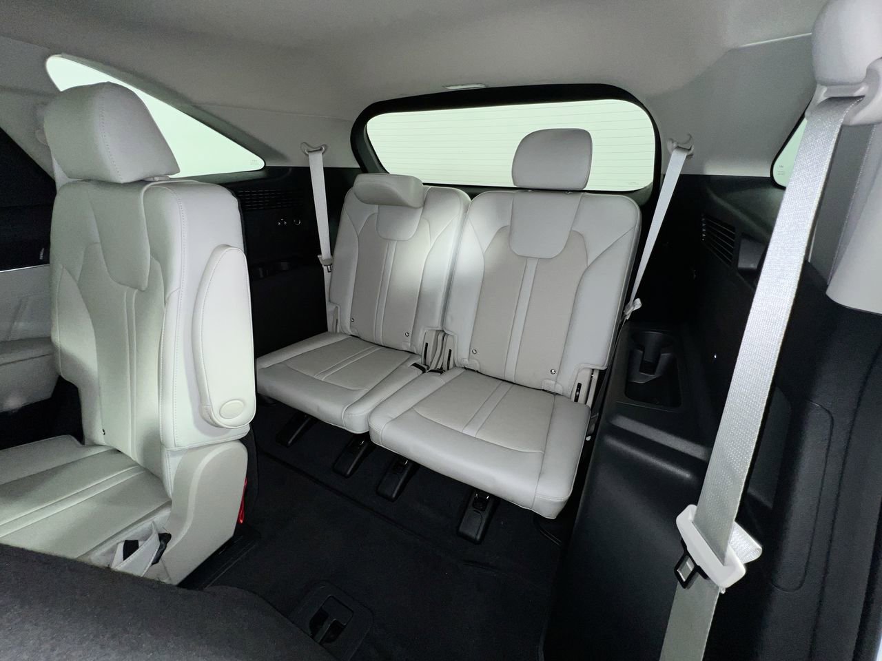 Certified 2025 Kia Sorento SX AWD/4WD image 27