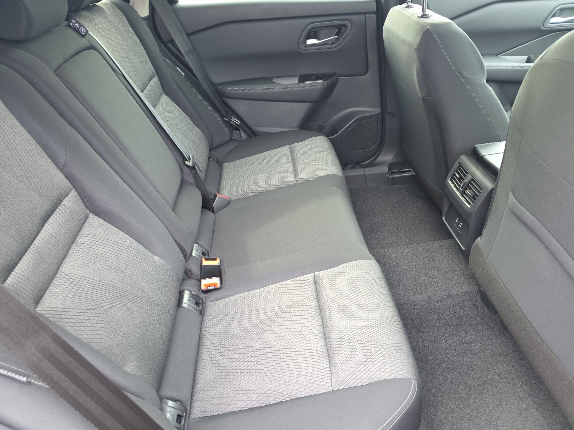 New 2026 Nissan Rogue SV w/ Cold Weather Package image 11