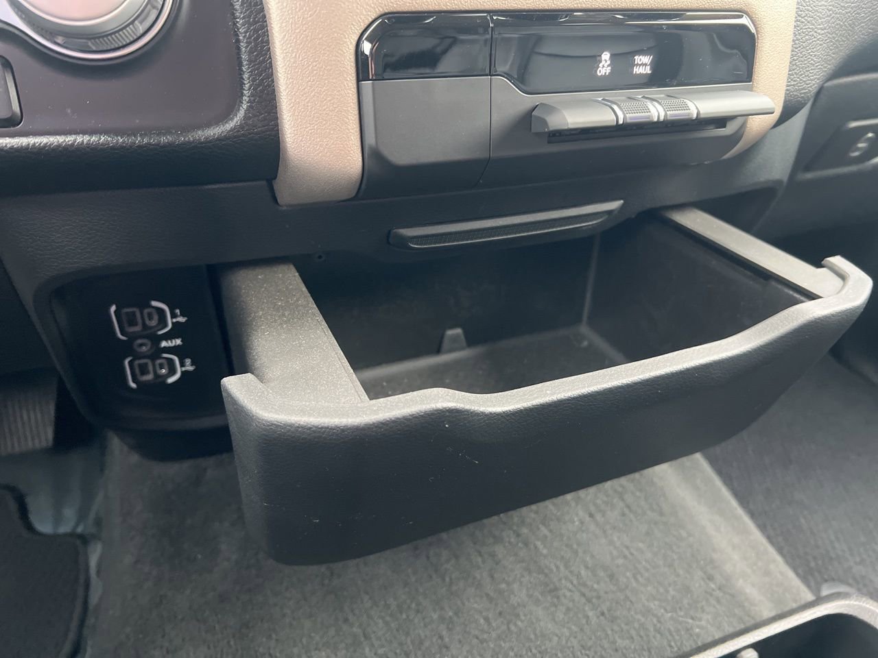 Used 2021 RAM 1500 Laramie image 30