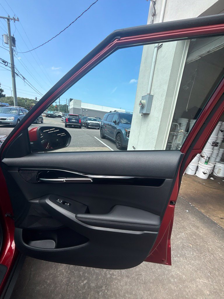 Certified 2025 Kia Seltos S AWD/4WD image 24