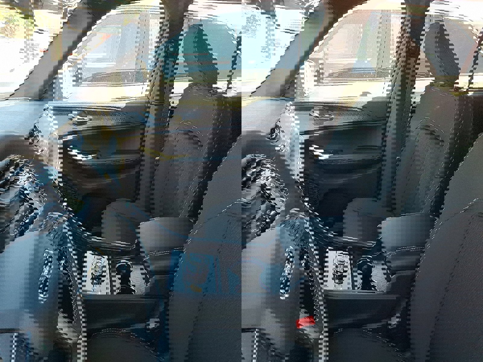 New 2025 Jeep Grand Cherokee Laredo X image 5