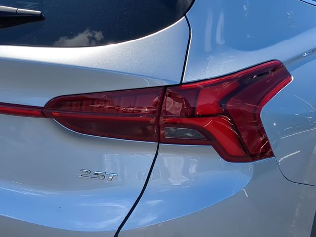 Used 2022 Hyundai Santa Fe Limited FWD image 11