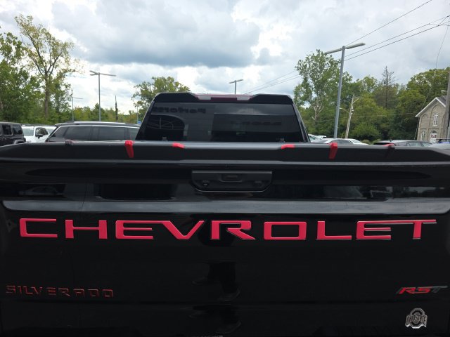 Used 2022 Chevrolet Silverado 1500 RST AWD/4WD image 10