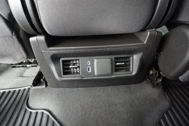 Used 2025 Chevrolet Silverado 1500 LT AWD/4WD image 34