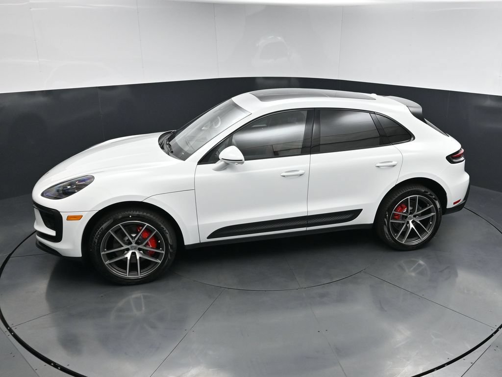 New 2026 Porsche Macan S AWD/4WD image 16