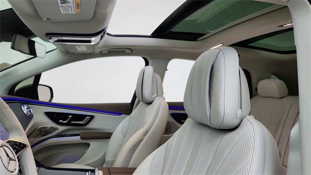 Used 2023 Mercedes-Benz EQS 450+ SUV image 36