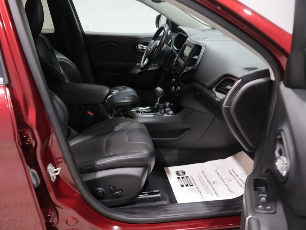 Used 2021 Jeep Cherokee Latitude Lux image 22