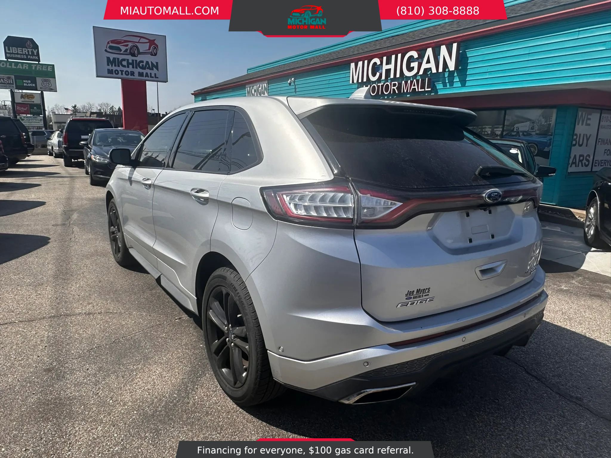 Used 2015 Ford Edge Sport w/ Equipment Group 401A FWD image 3