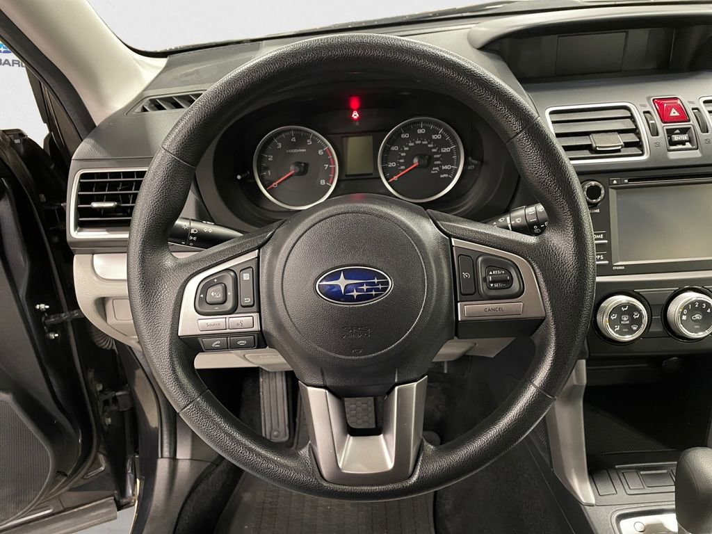 Used 2017 Subaru Forester 2.5i w/ Alloy Wheel Package image 12