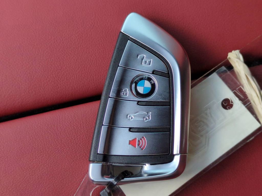 Used 2022 BMW X5 M w/ Competition Package 2 image 31