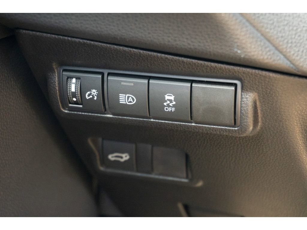 Certified 2026 Toyota Corolla Cross XLE w/ Convenience Package image 28