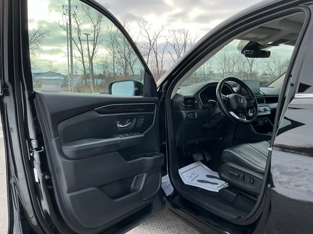Used 2023 Honda Pilot Elite image 14