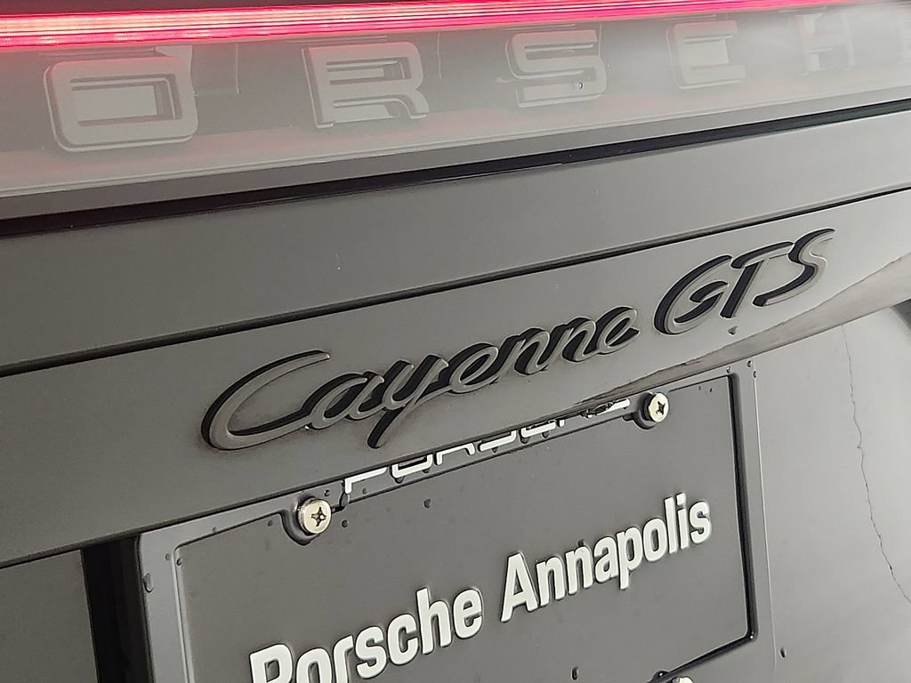Used 2023 Porsche Cayenne GTS AWD/4WD image 32