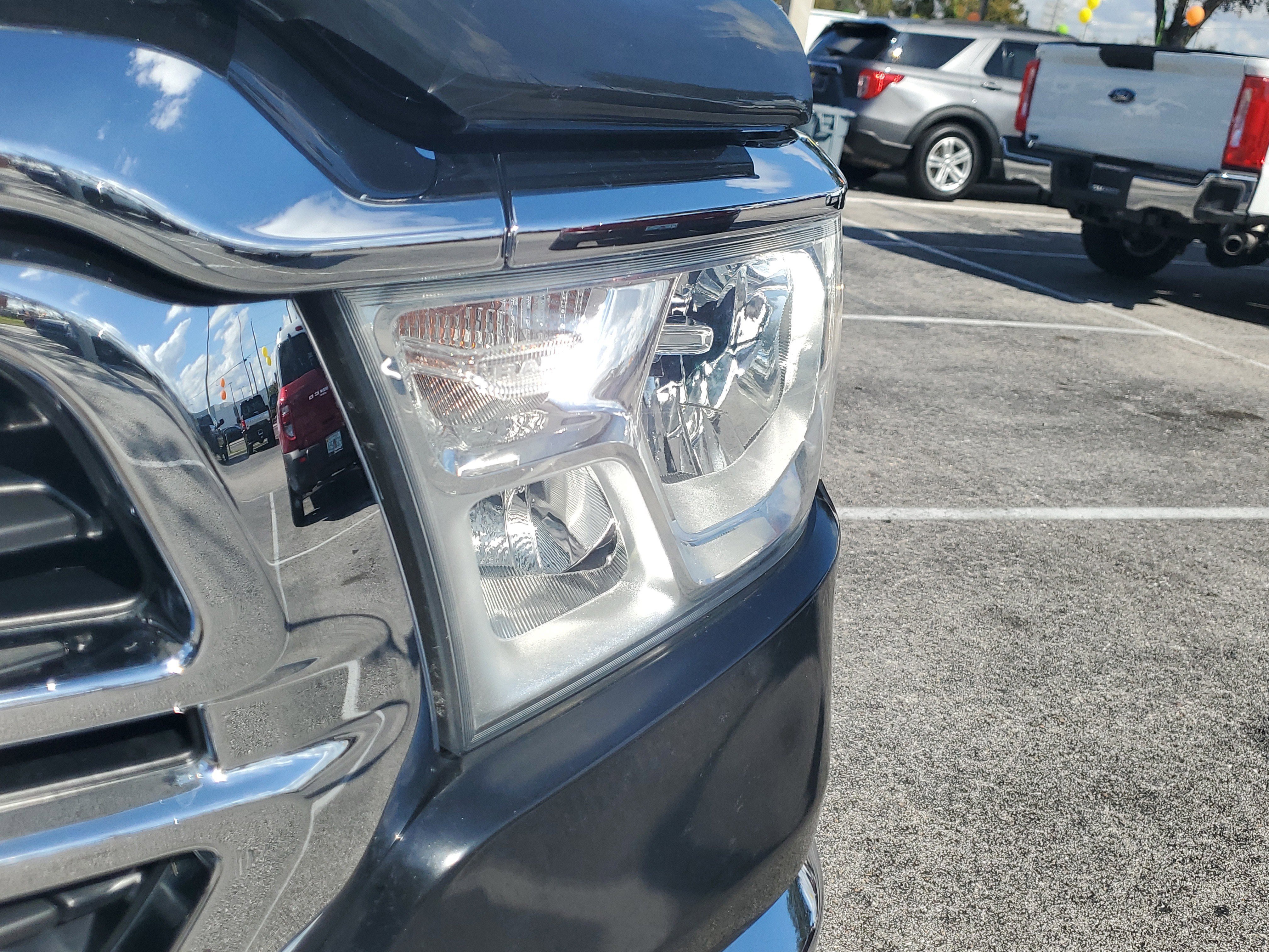 Used 2021 RAM 1500 Big Horn image 3