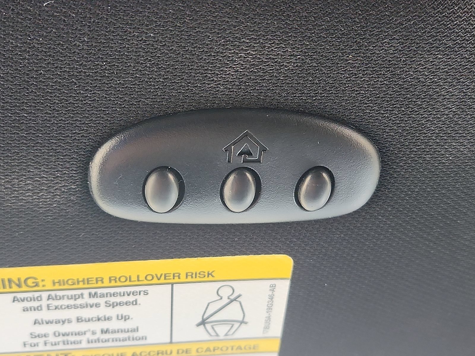 Used 2018 Ford Explorer XLT w/ Equipment Group 202A FWD image 20