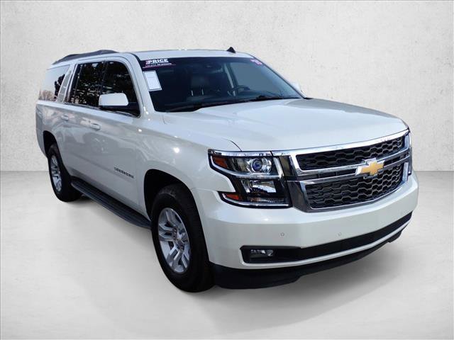 Used 2015 Chevrolet Suburban LT w/ Luxury Package image 6