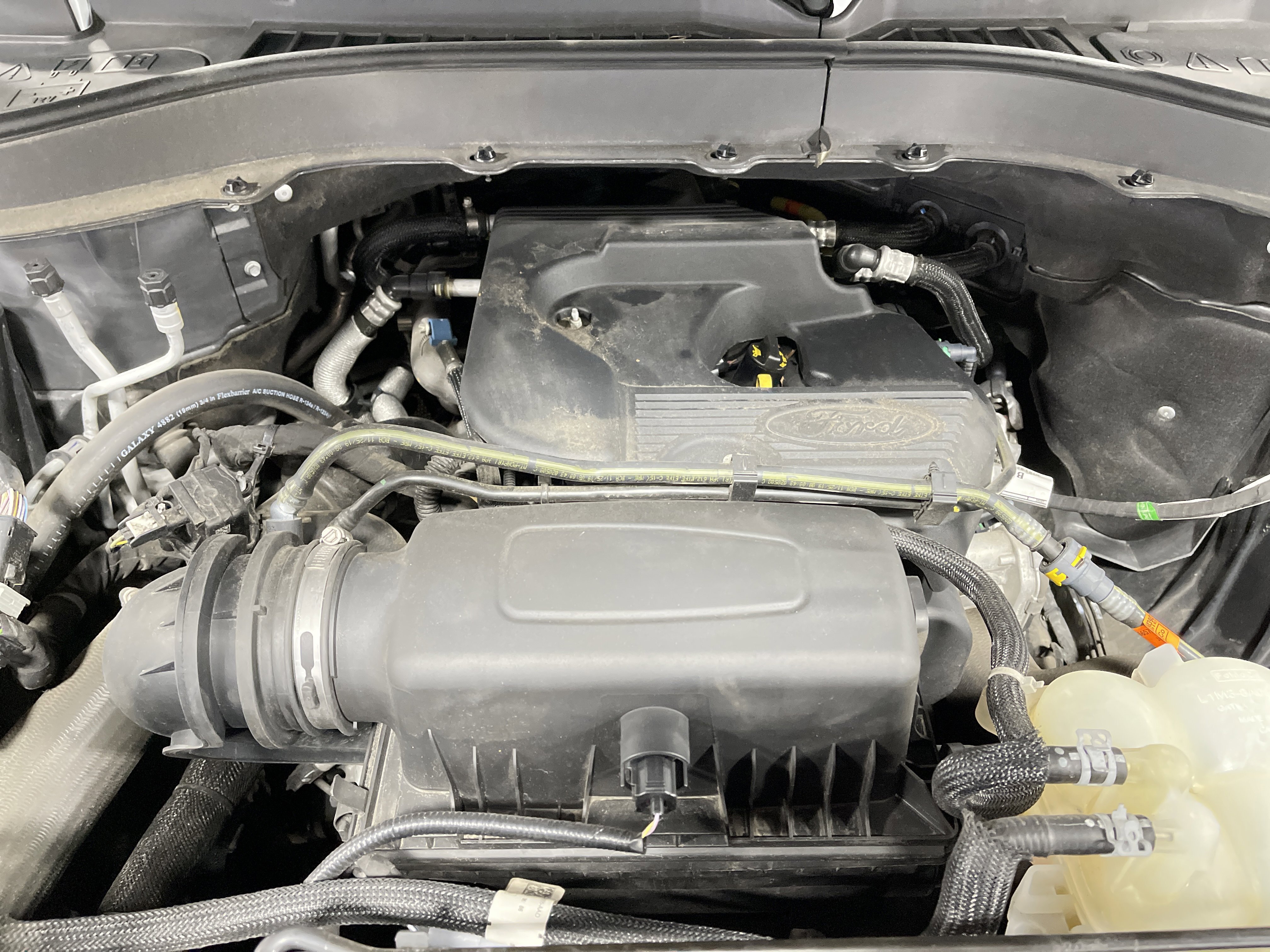 Used 2020 Ford Explorer XLT w/ Equipment Group 202A image 17