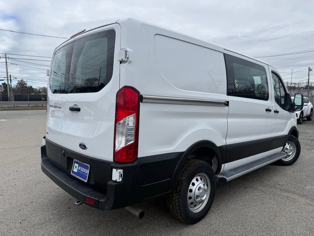 Used 2023 Ford Transit 250 Low Roof AWD w/ Exterior Upgrade Package image 5