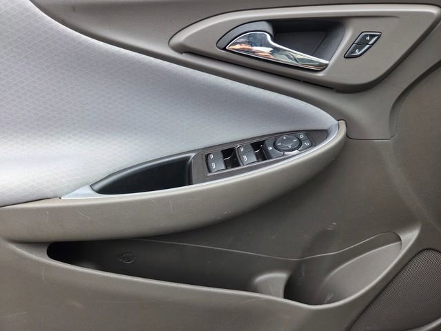 Used 2025 Chevrolet Malibu LT image 32