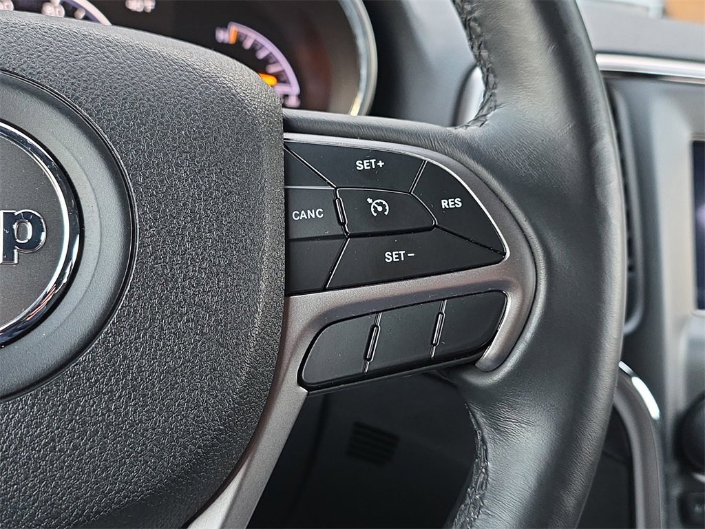 Used 2018 Jeep Grand Cherokee Laredo image 21