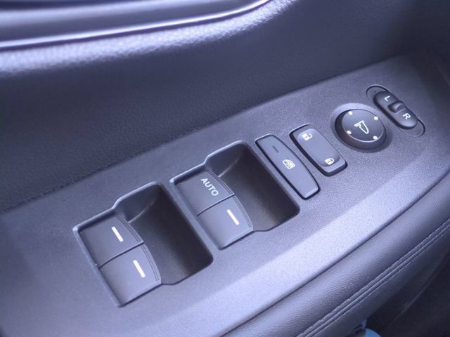 Used 2026 Honda HR-V LX image 21