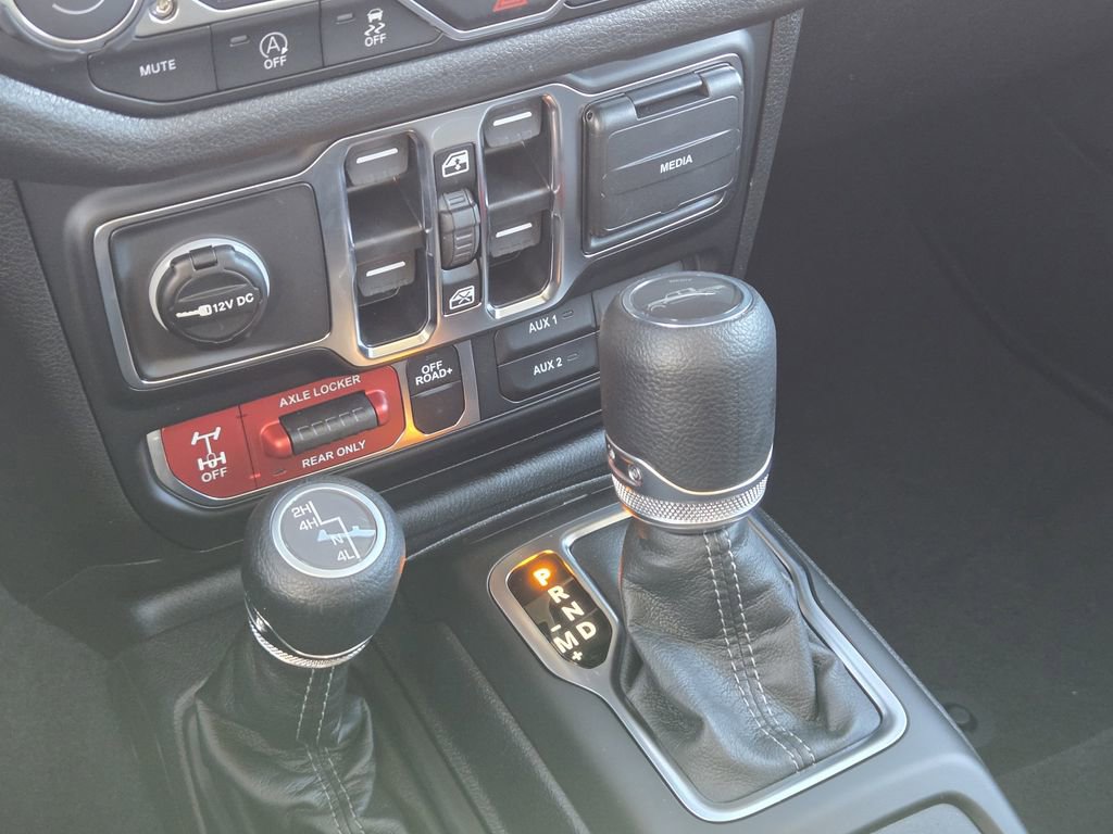 New 2026 Jeep Gladiator Mojave AWD/4WD image 12