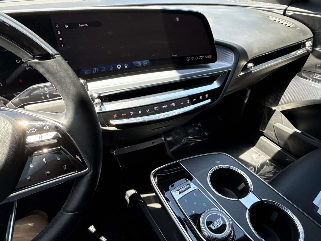 Certified 2024 Cadillac Lyriq Sport AWD/4WD image 9