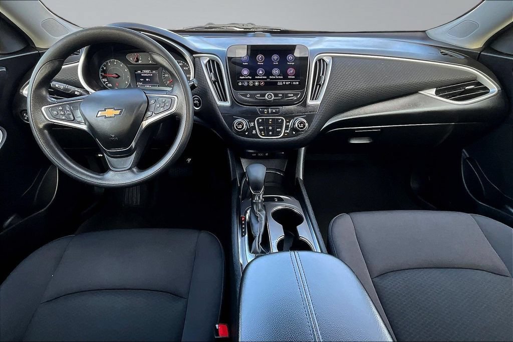 Used 2024 Chevrolet Malibu LT FWD image 8
